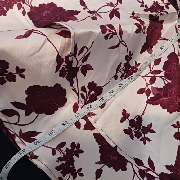 NEW B. Darlin Floral Fit & Flare Mini Dress Juniors Size 5/6 Burgundy Floral - Picture 11 of 12